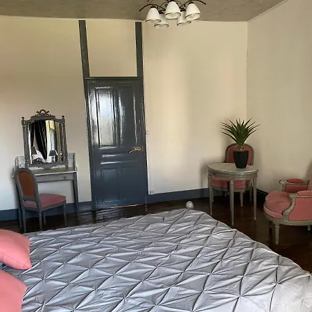 Tour Du Château De Gondole