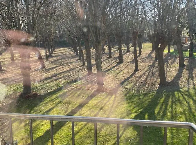 Tour Du Château De Gondole *